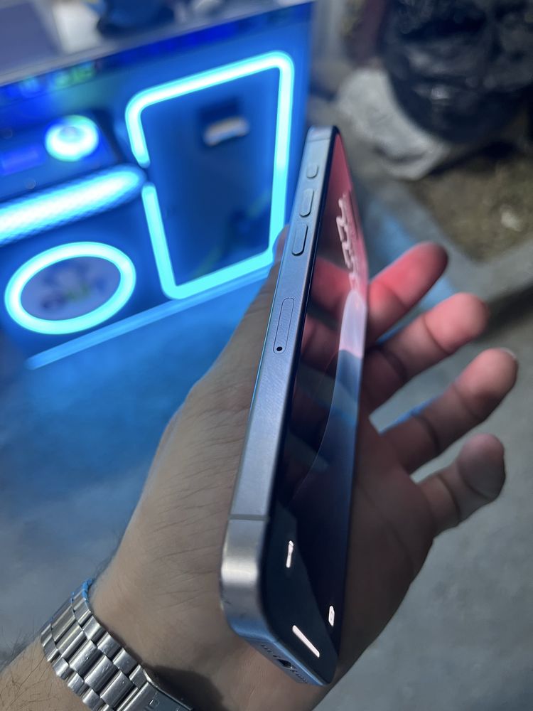 Iphone 15 pro 128GB