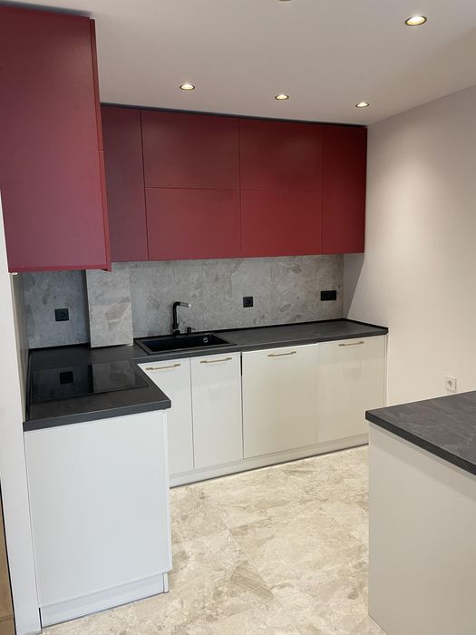 Стилен ДВУСТАЕН апартамент в кв. Христо Смирненски/ С ПАРКОМЯСТО!!!