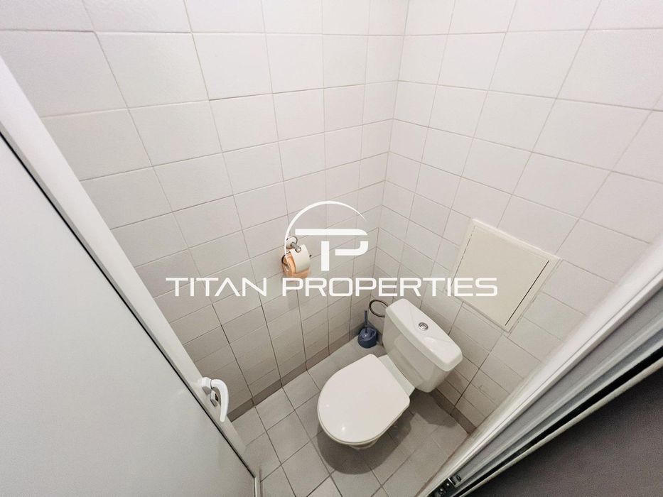 Дава се под наем Тристаен апартамент в Бургас, Център - 85 кв.м за 357 € - Снимка #10