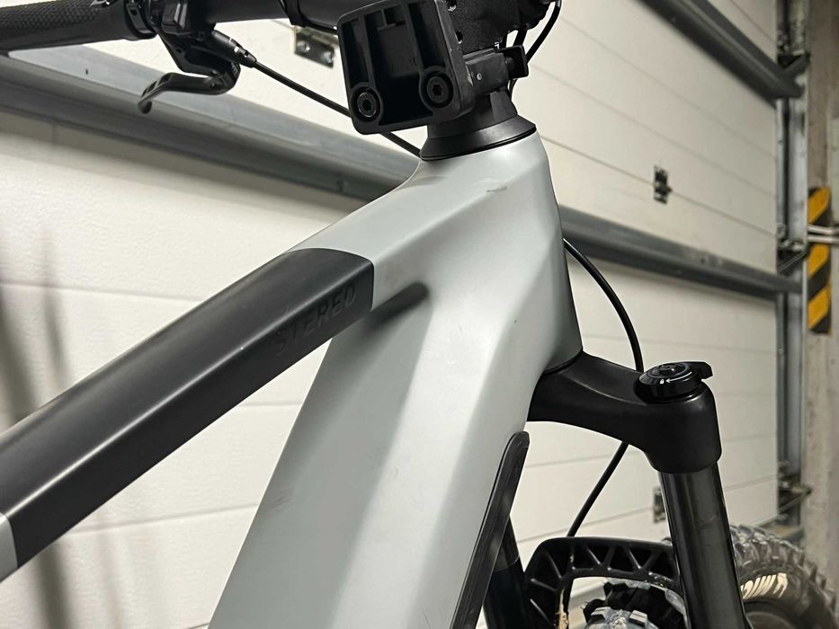 OFERTA BLACK FRIDAY! Cube Stereo Hybrid Pro 750w Cadru L, 29,  CARBON