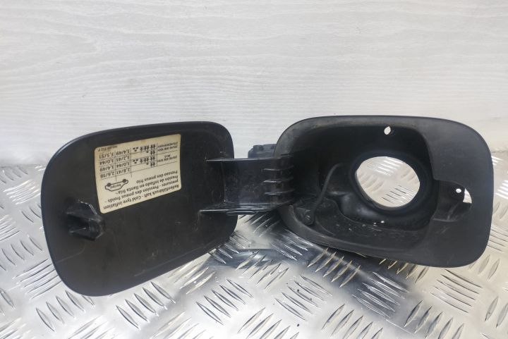 Usita rezervor 3D0809857D Volkswagen VW Phaeton  seria