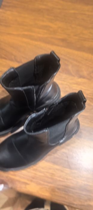 Дамски кожени боти