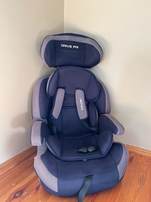 Детское автокресло Babyton 9–36 кг, отличное состояние, удобное.