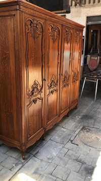 Реставриране на антикварни мебели /смяна на цвят старинни мебели
