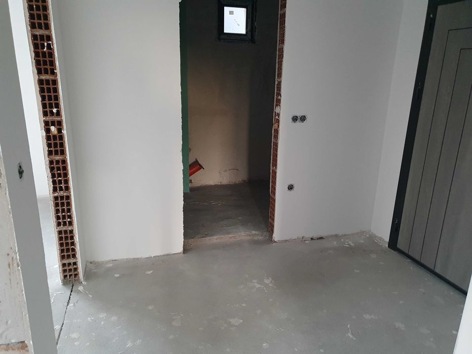 3ст+к,ново стр.,105кв.м.,кв."Васил Левски"