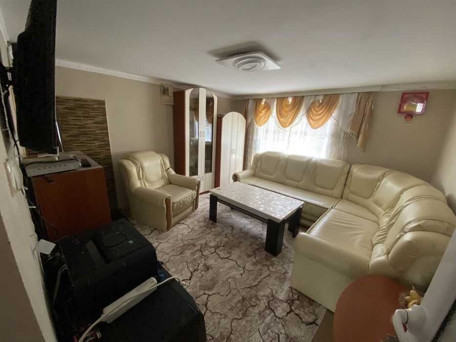 Продава се Къща в Ихтиман - 130 кв.м за 693 €/кв.м - Снимка #2