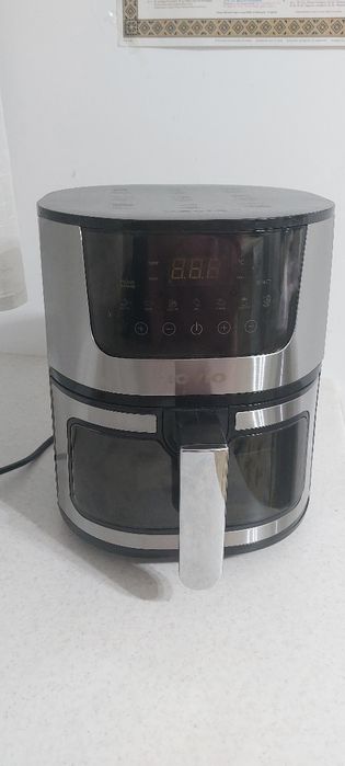 Air fryer Novio.