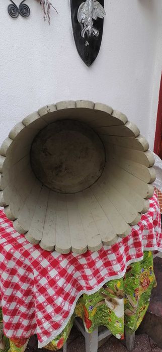 ciubar  din  lemn  pentru  flori h50 dim 50 fund 40 cm 2,5 cm 320 lei