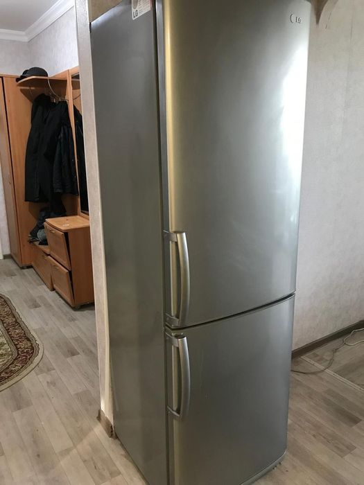 Холодильник LG б/у