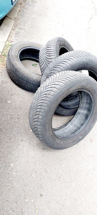 205/60R16 4 бр. dot 2022 Kleber Всесезонни