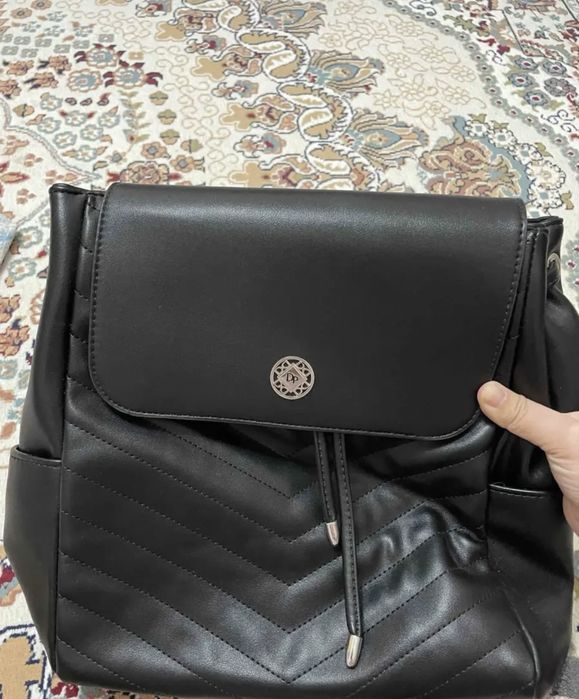 Новая сумка-рюкзак