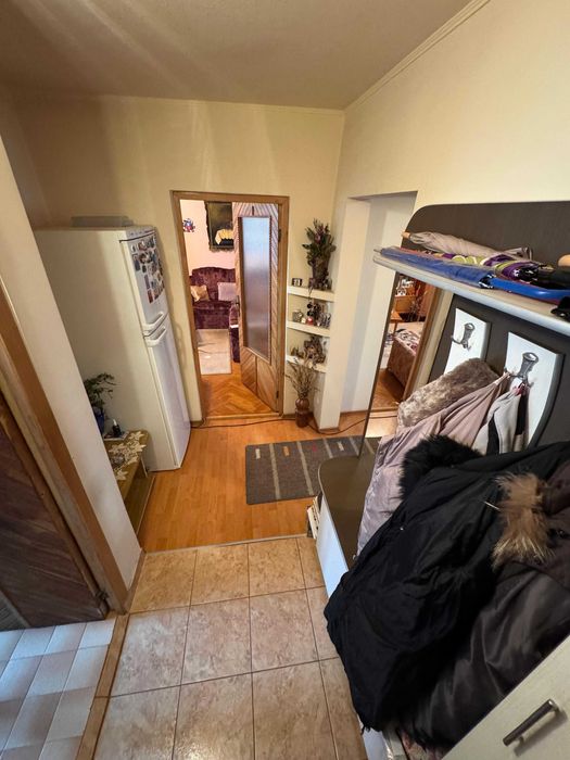 Apartament 3 camere, zona Spital de Recuperare