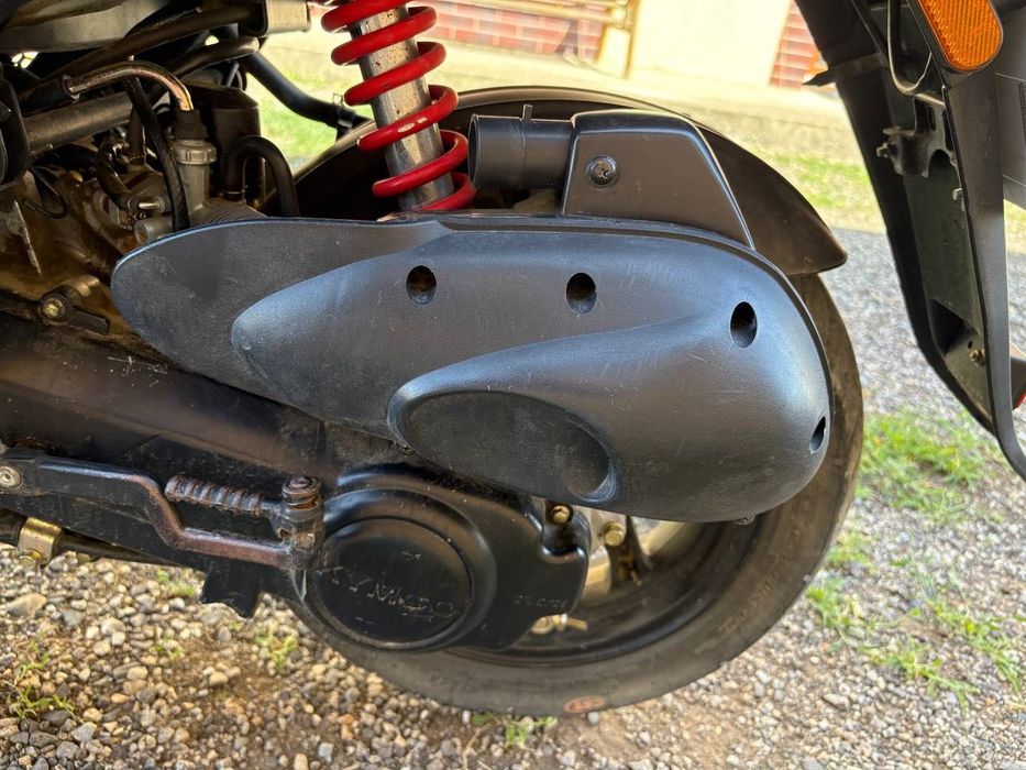 Scuter Kymko Super 8