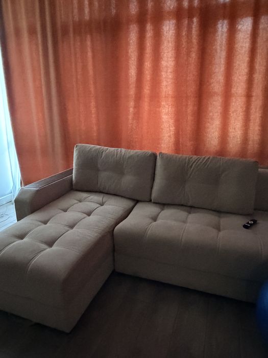 Продается ДИВАН! СРОЧНО!! Коричневые шторы в подарок