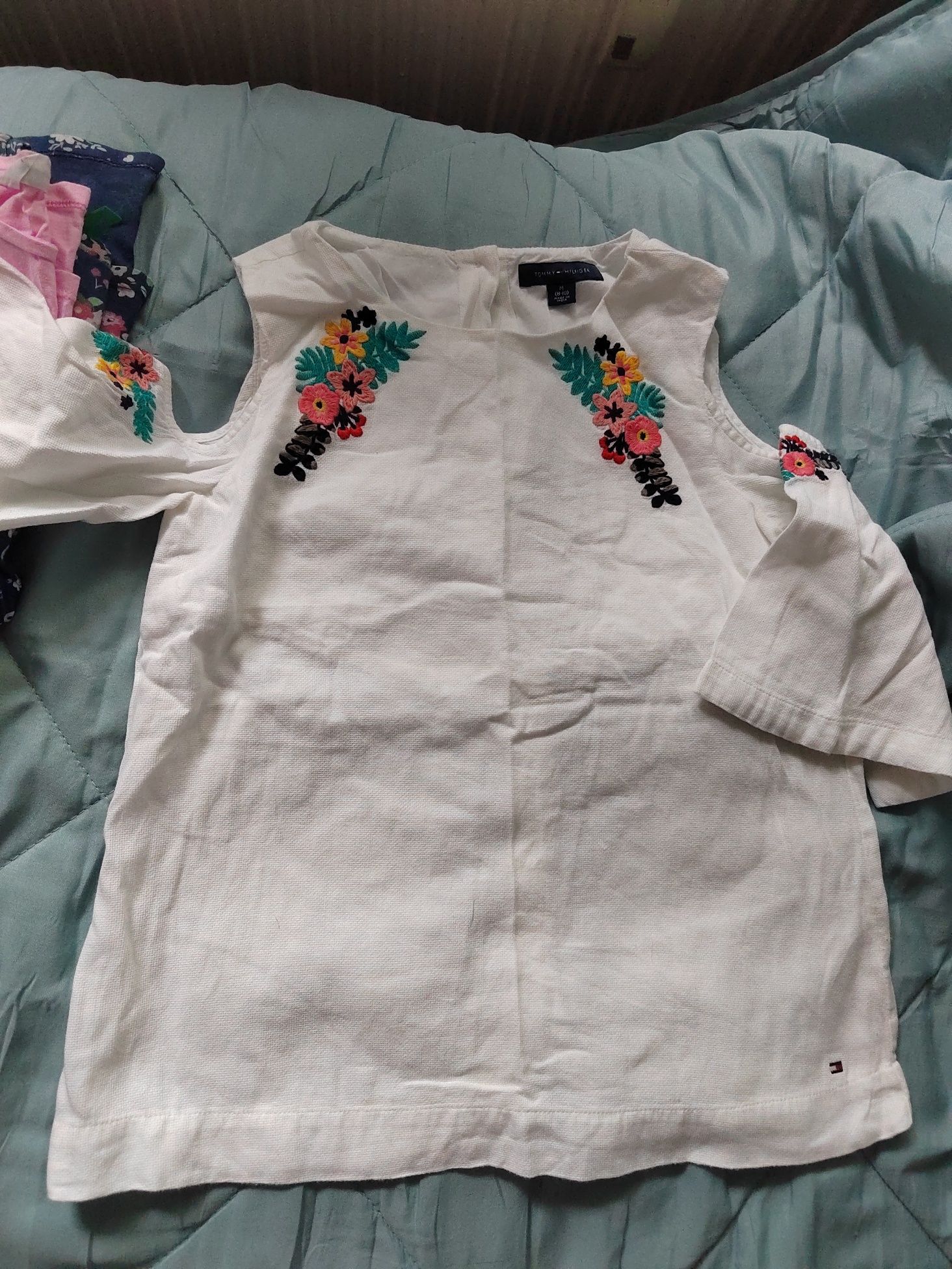 Нова блузка Tommy Hilfiger 8-10 години