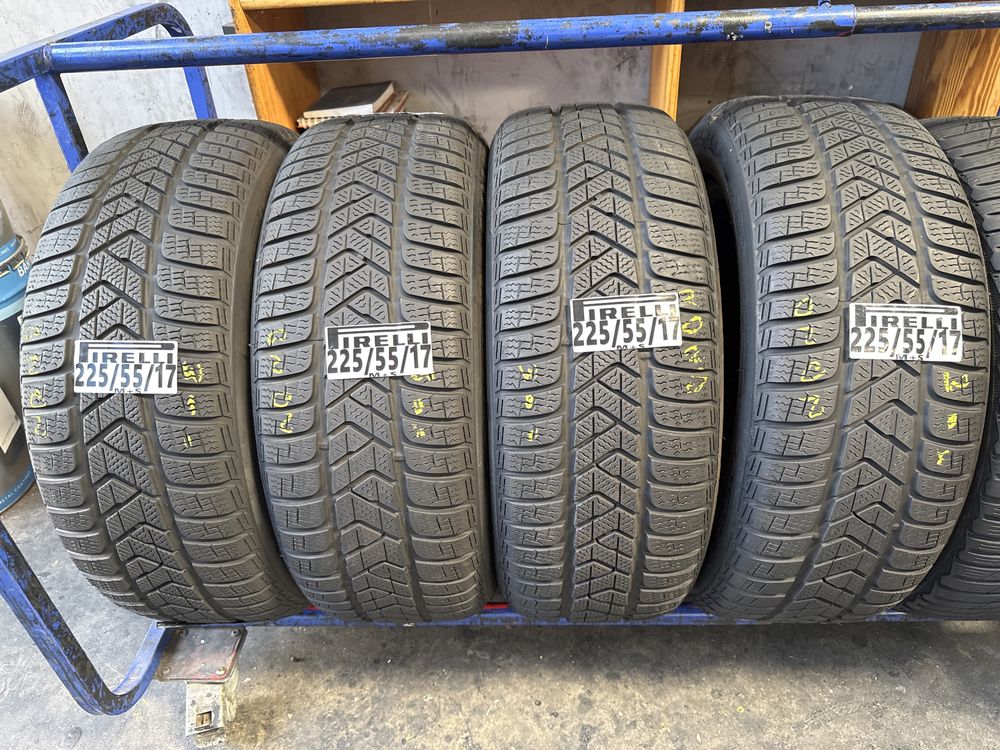 225/55/17 Pirelli M+S