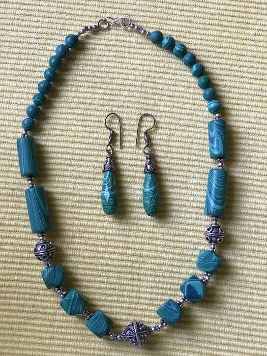 Наборы ручная работа опал, малахит, гранат, серебро и другие