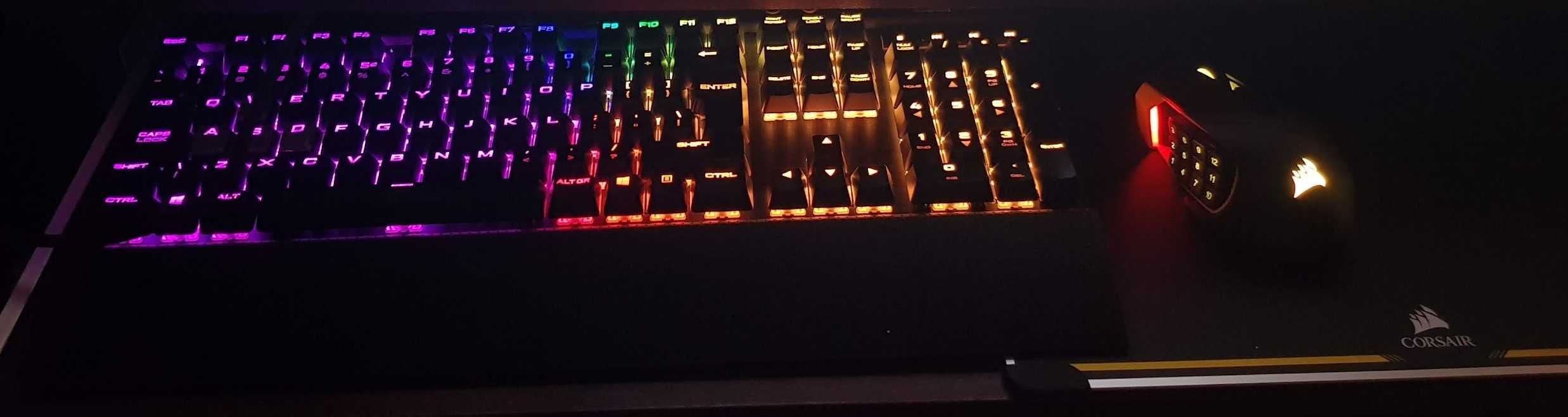Геймърска Клавиатура Corsair K70 Lux RGB, пад MM600 подарък