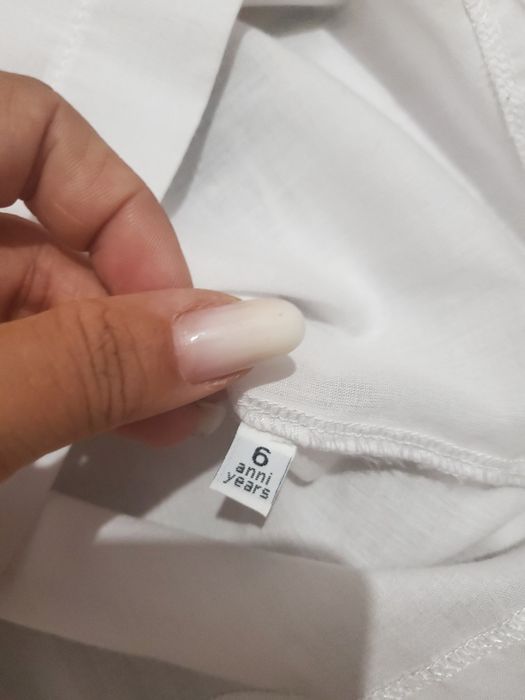 Ie fetite 6 ani material bun