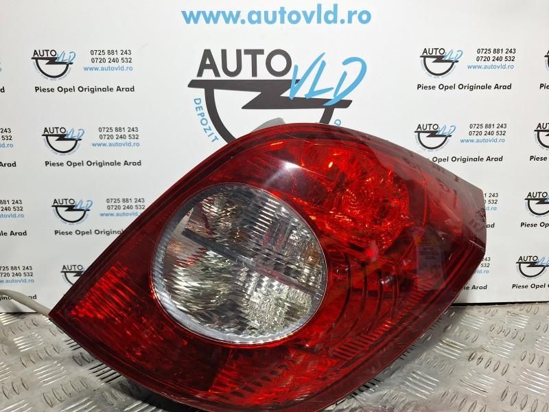 Stop tripla Europa dreapta spate Opel Antara