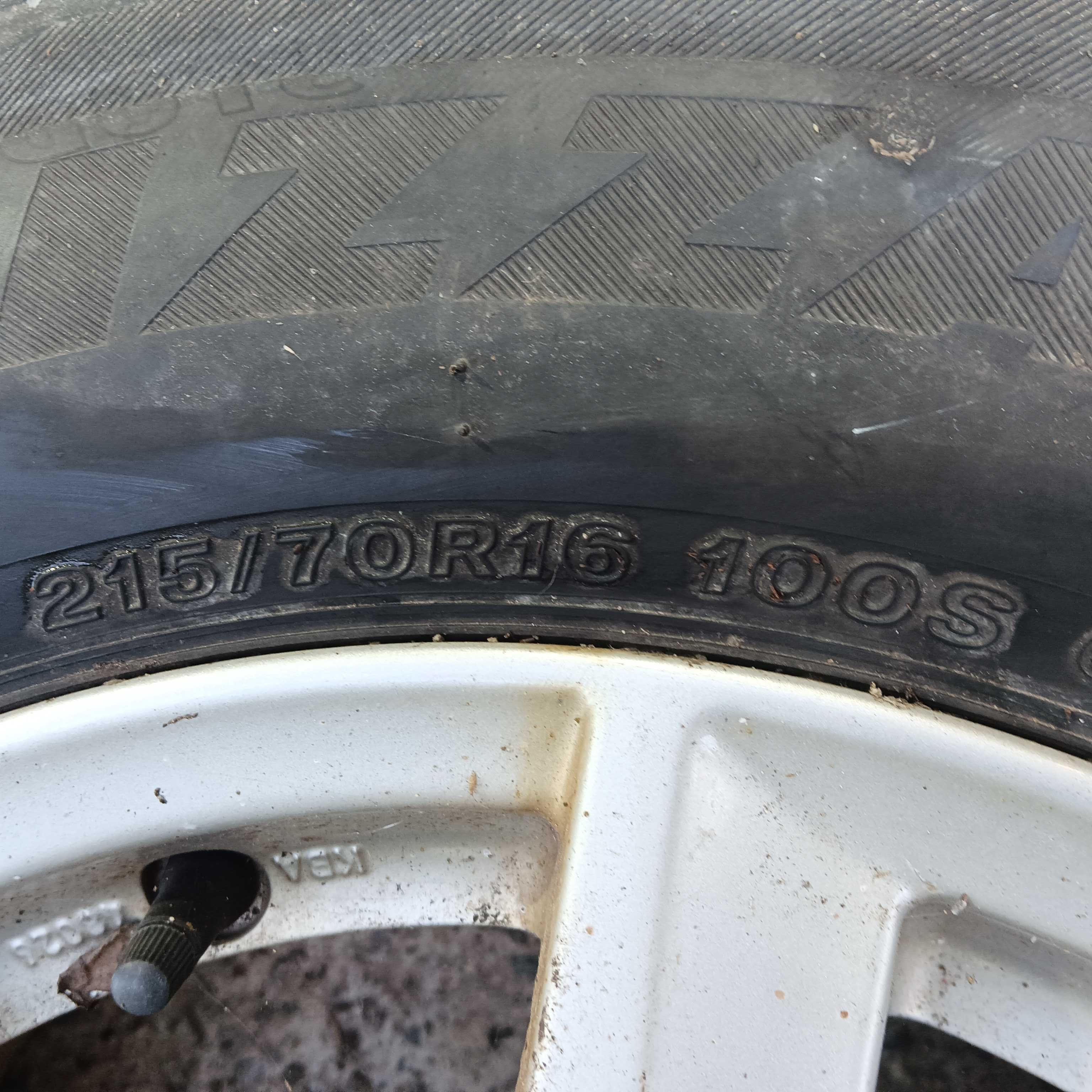 Джанти с джипови гуми Bridgestone 16 цола