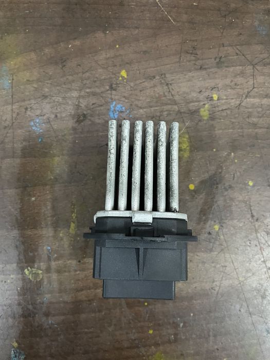 Releu aeroterma mercedes w204 s204 c204 w212 s212 c207 glk