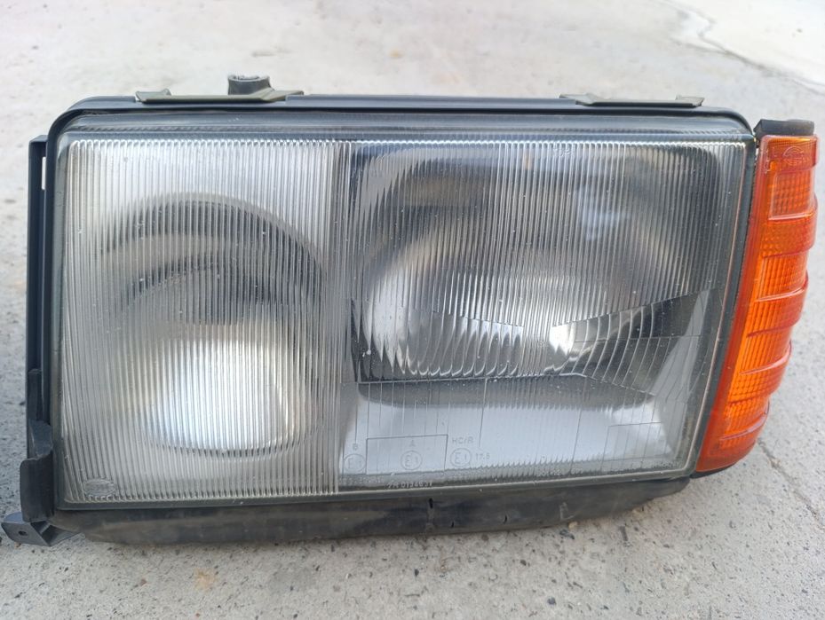 Mercedes Benz W124