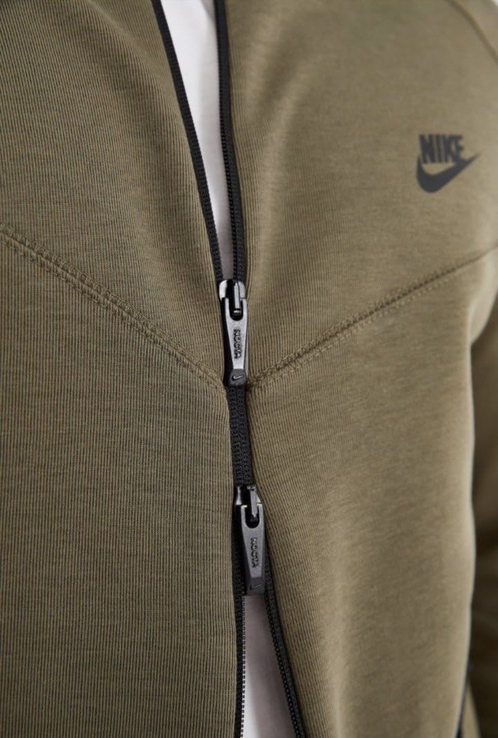 Nike Tech Fleece мъжки спортен екип Активни джобове