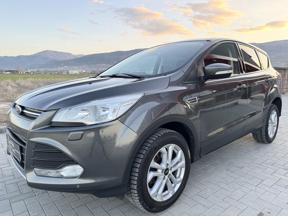 Ford Kuga 2.0 TDCi 4X4 / AVTOMAT / NAVI / KEYLESS / EURO 6
