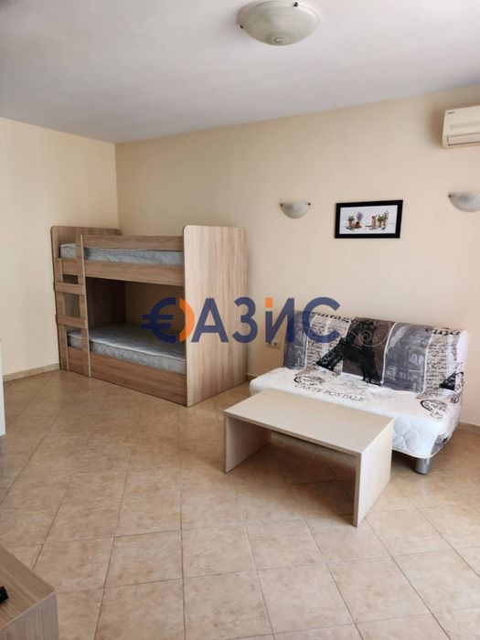 Продава се Двустаен апартамент в к.к. Слънчев бряг - 65 кв.м за 1124 €/кв.м - Снимка #9