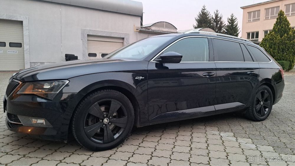 Jante Roți 17 Skoda Superb 3 VW T Roc Passat B8 Anvelope 215 55 R17