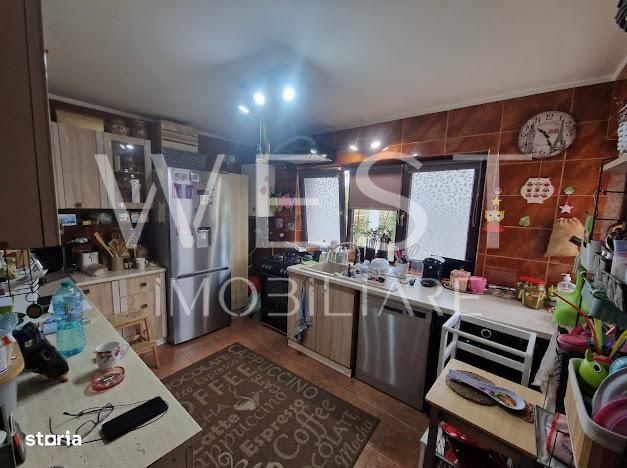 Duplex 5 camere, 180 mp, teren 250 mp, mobilat, utilat, zona Iazului