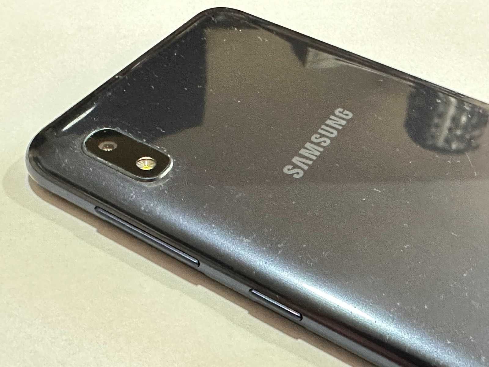 Samsung Galaxy A10 32GB Dual