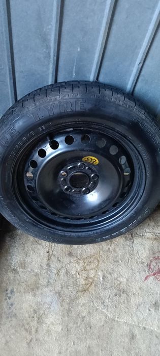 Vând , roata de rezerva slim