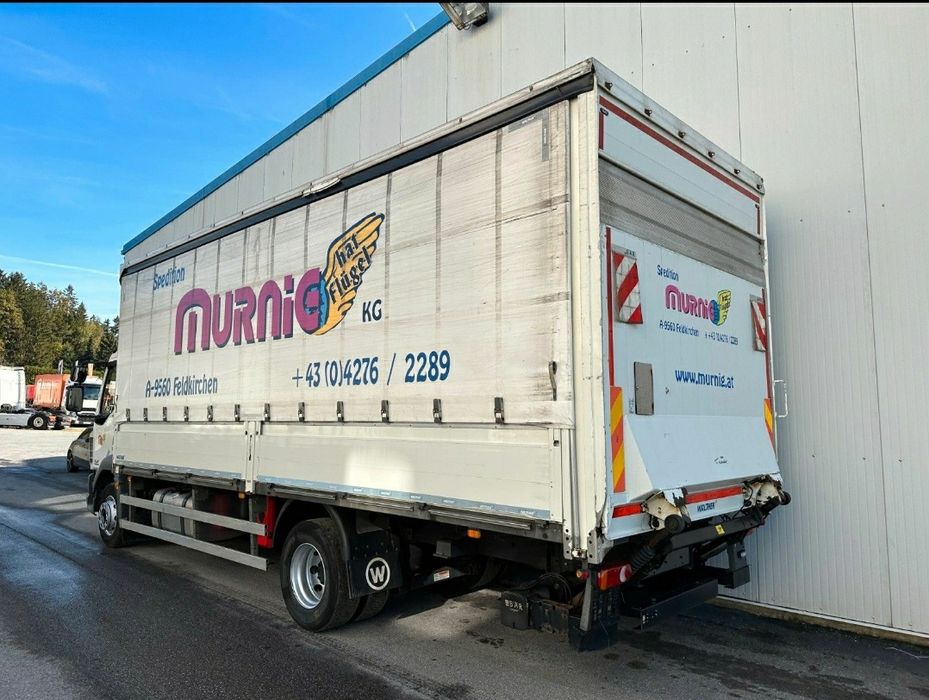 Бризентова надстройка 2016г със странична врата и падащ борд 7.30дължи