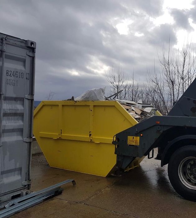 Moloz / debarasari/ deșeuri construcții /gunoi/ skip