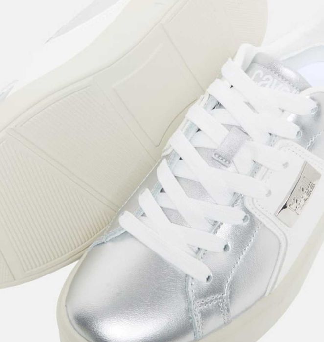 Cavalli Class сникърси