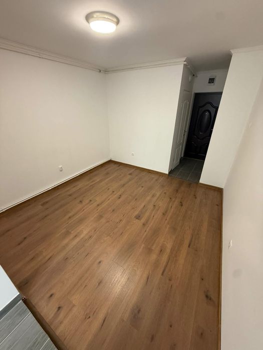 Ofer spre vanzare Garsoniera zona Ostrovului Etaj 1 Finisata