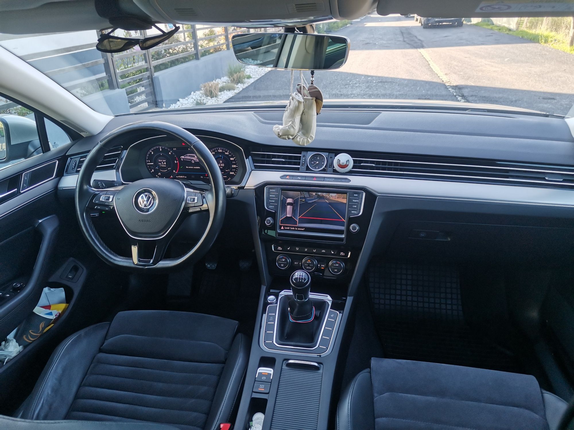 2017 Volkswagen Passat, 1.6 TDI, Piele, Camere 360, Jante 17'