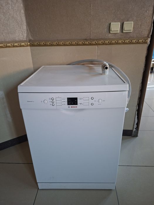 Посудамоющая машина