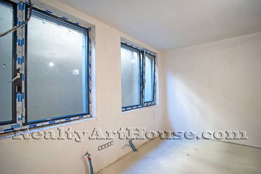 Ателие, апартамент, офис 250 м. до НБУ, Овча купел, София