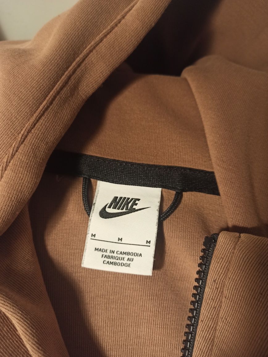 Nike tech fleece