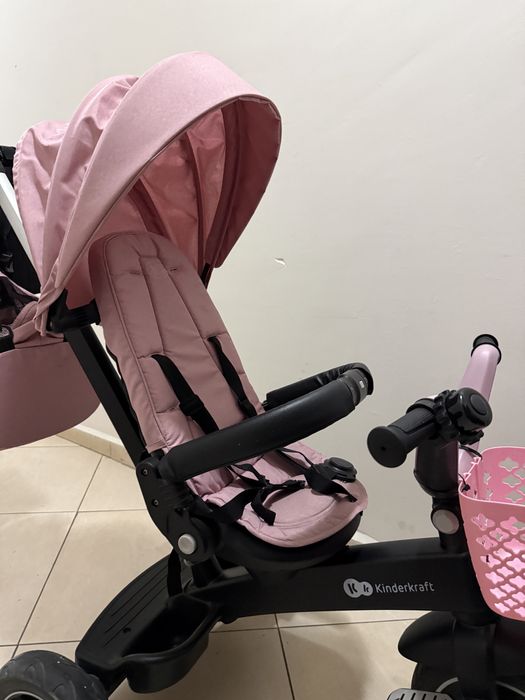 С ПОДАРЪК - Детска триколка KinderKraft Easytwist (розова) като нова