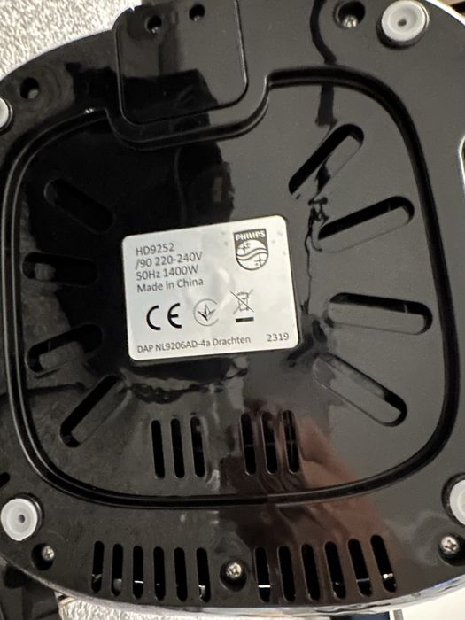 Friteuza cu aer cald PHILIPS Airfryer