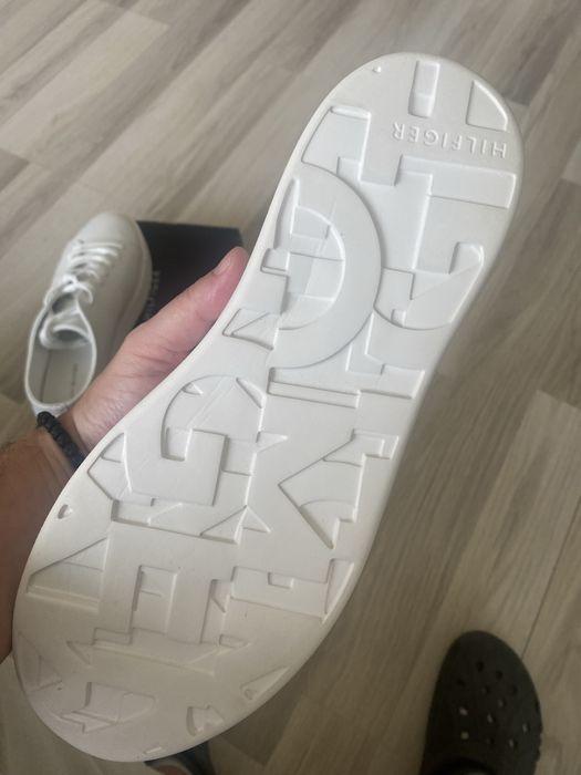 Tommy hilfiger ,Nike ,Hugo Boss мъжки маратонки оригинал 42
