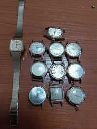 Продавам стари женски часовници