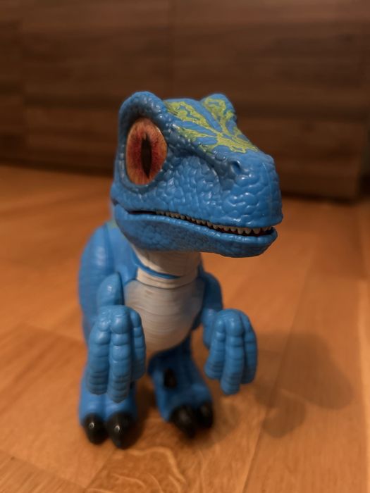 Jucarie interactiva Dinos Unleashed, Raptor Jr