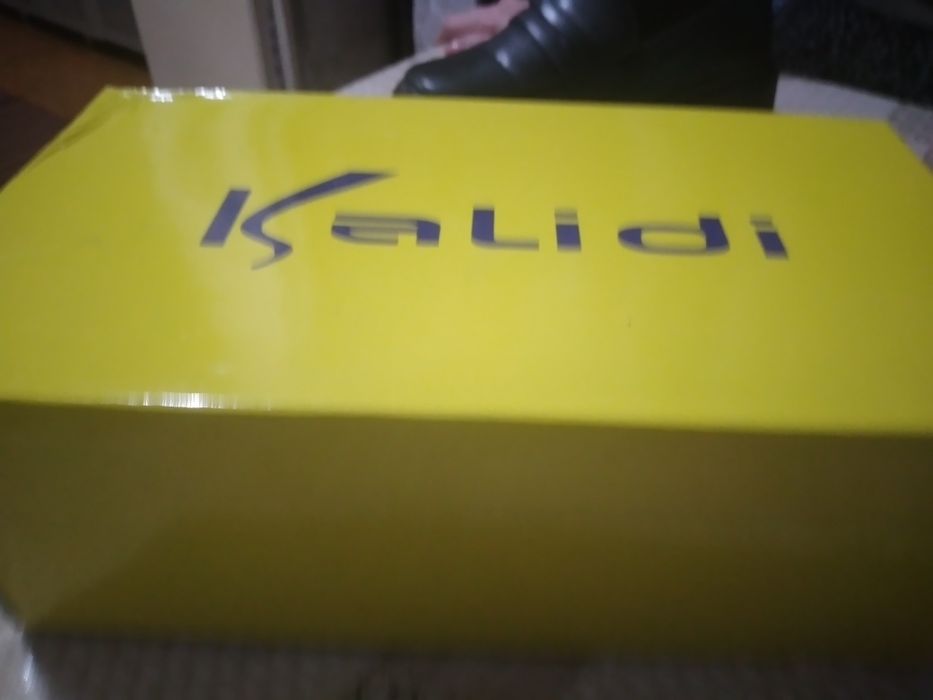 Кожаная стильная обувь