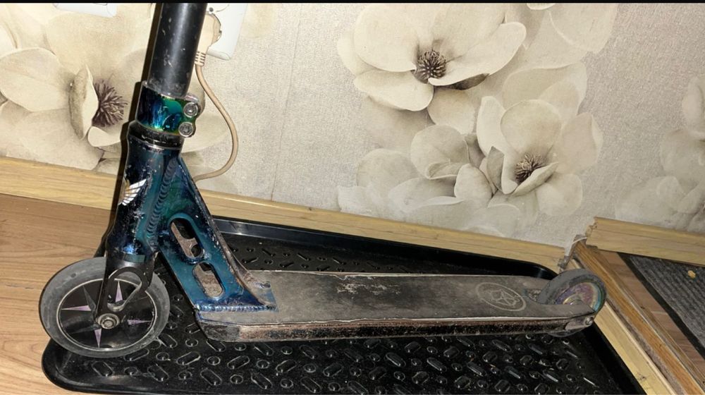 трюковой самокат