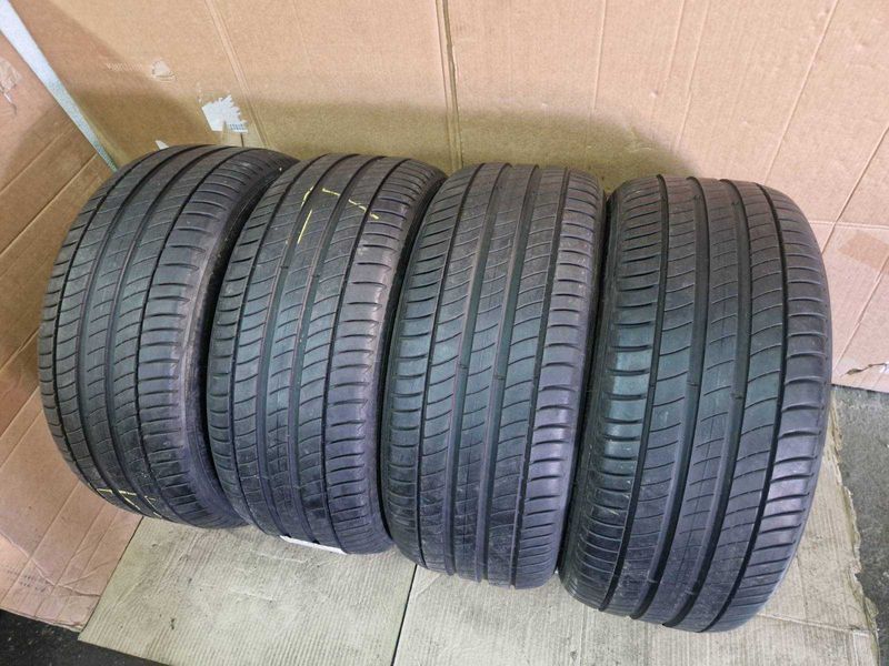 4 Michelin R18 245/45/ 
летни гуми DOT3717
